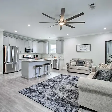 Modern New Orleans Getaway Central Location! Exterior photo